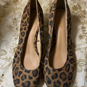 Old Navy Brown Leopard Print Flats